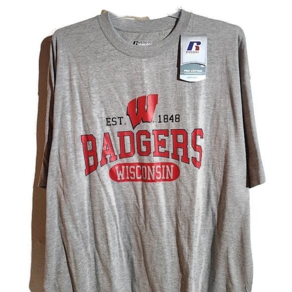 Wisconsin Badgers Gray Short Sleeve T-shirt Size 3XT New Shirt Tall - Picture 1 of 3